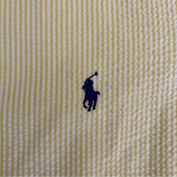 Ralph Lauren Men’s Classic Fit Button Down Seersucker Short Sleeve Size Medium - Picture 4 of 7